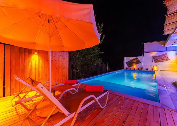 1 Bedroom With Private Pool
