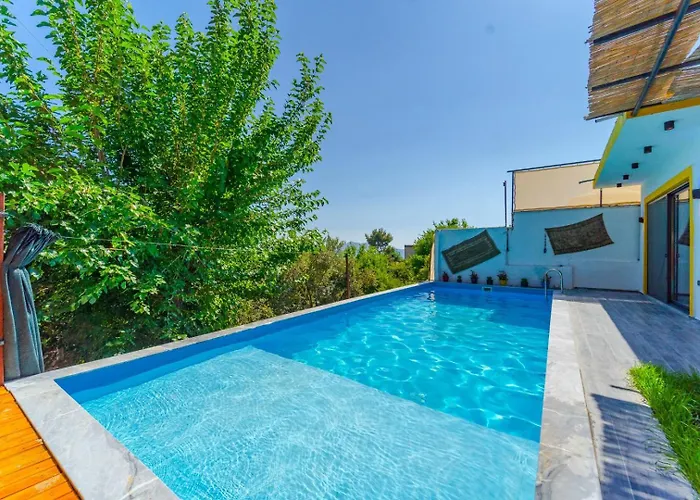 1 Bedroom With Private Pool
