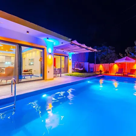 1 Bedroom With Private Pool Villa Kalkan